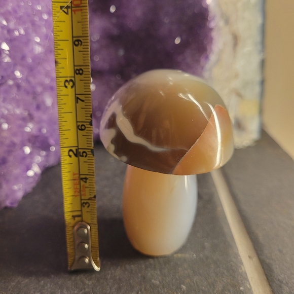 Agate mushroom crystal - Picture 3 of 6